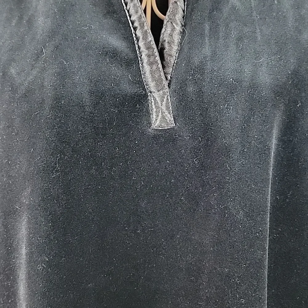 LIz Claiborne top Size M